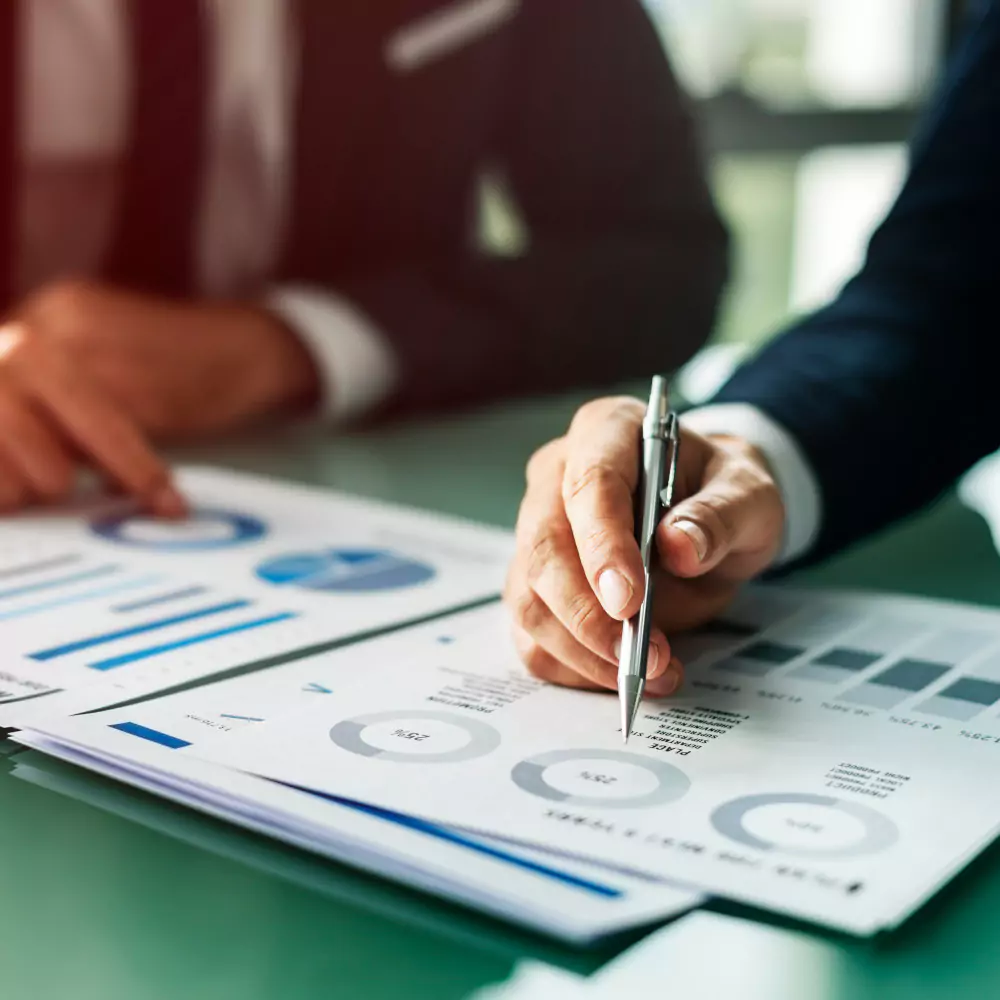 Comply-View-Finance-&-Banking